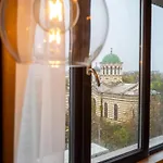 Design 1Bdr Apartment Near City Center