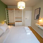 Design 1Bdr Apartment Near City Center