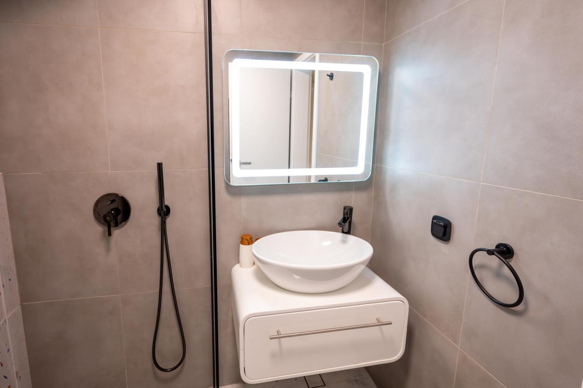 Appartamento Design 1bdr Near Center *